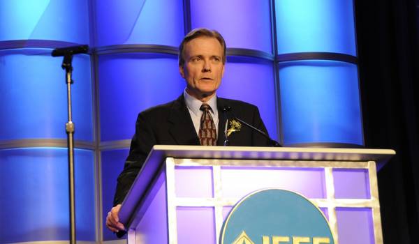 亚博最新版本应用材料获得着名的IEEE企业创新奖